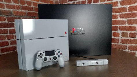 ps4anniversaryedition-1